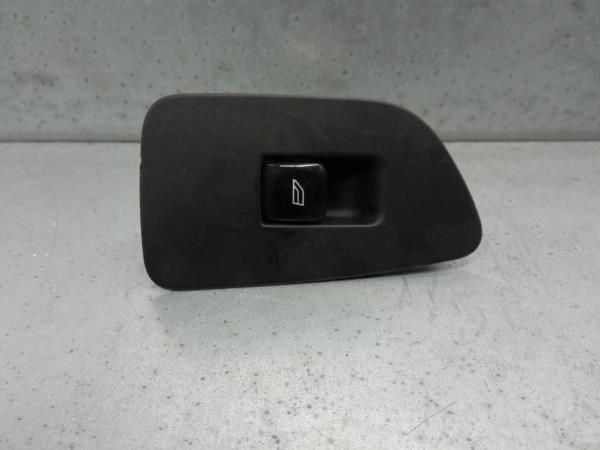 Comando / botão / interruptor vidros trás direito VOLVO V90 II (235)