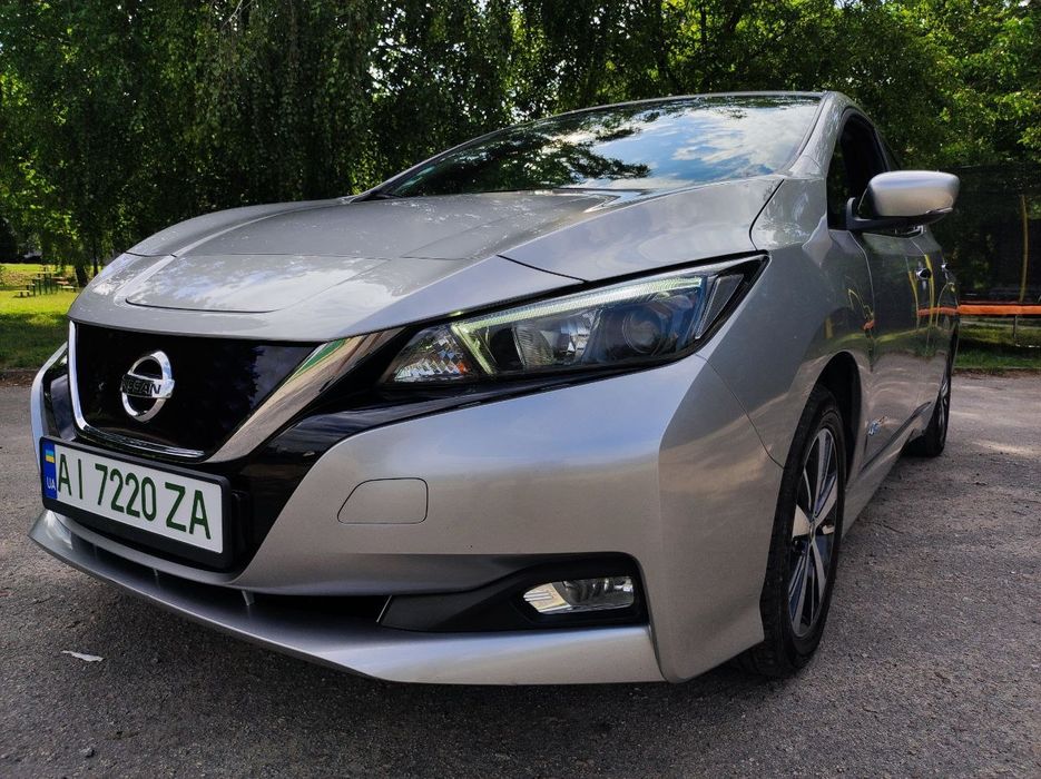 Продам Nissan Leaf ZE1 2020 року