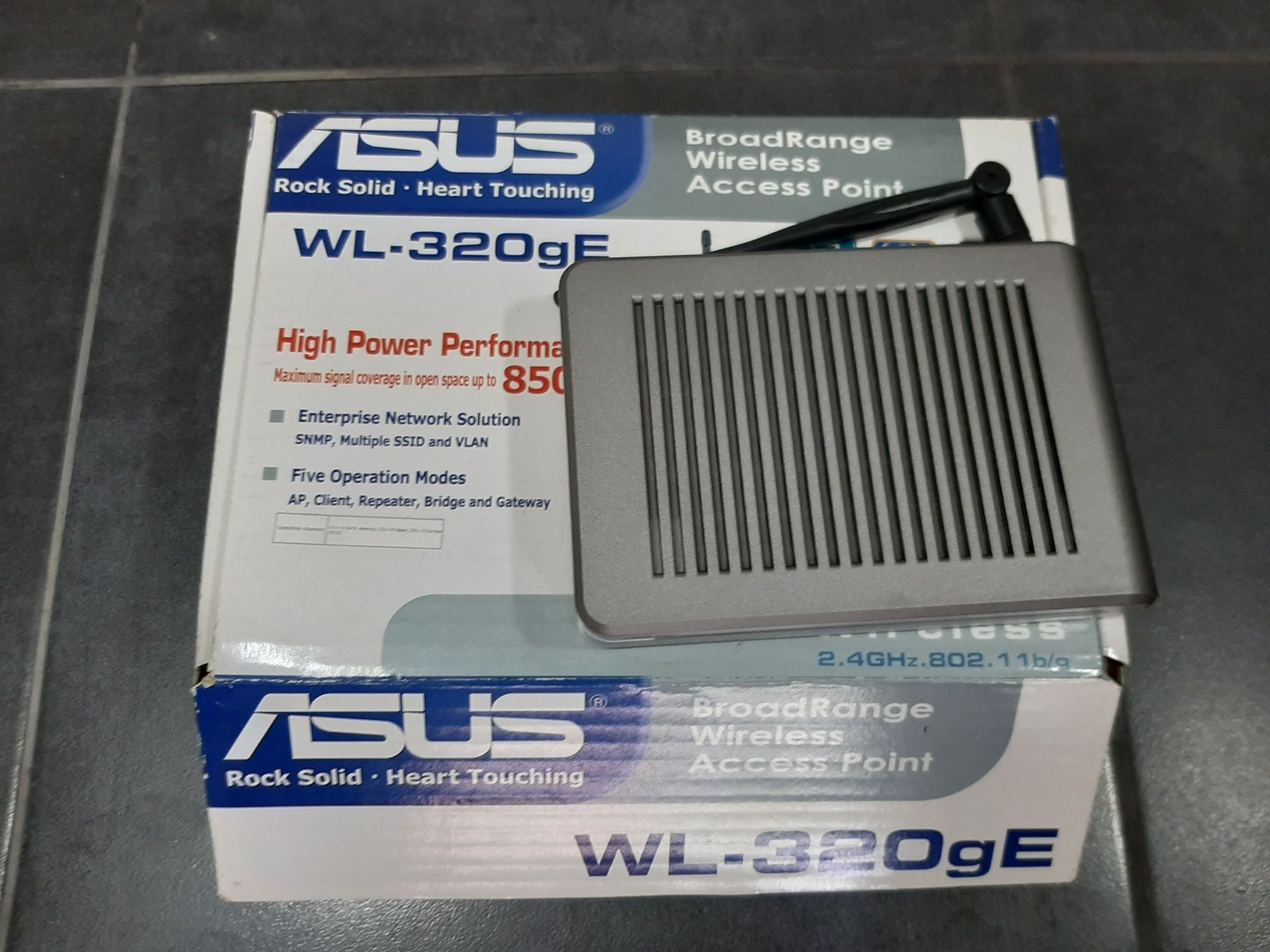 Router Asus WL-320gE