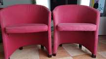 2 sofás ou poltronas