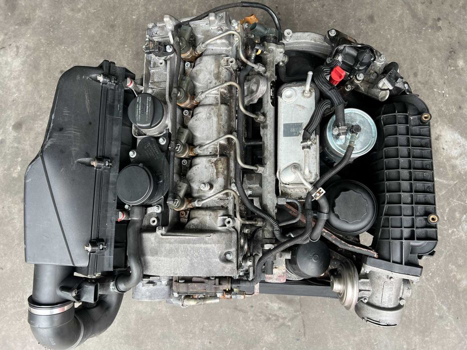 Двигун Мотор Mercedes Sprinter Vito W211 W210 W203 2.2 cdi OM611