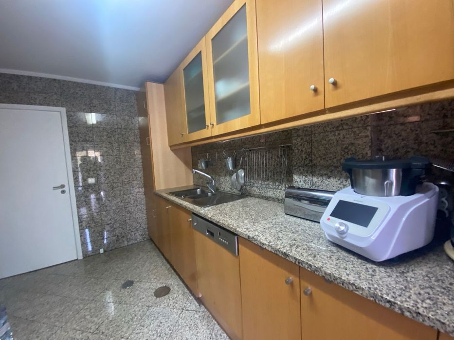 Arrendo T2 na Maia