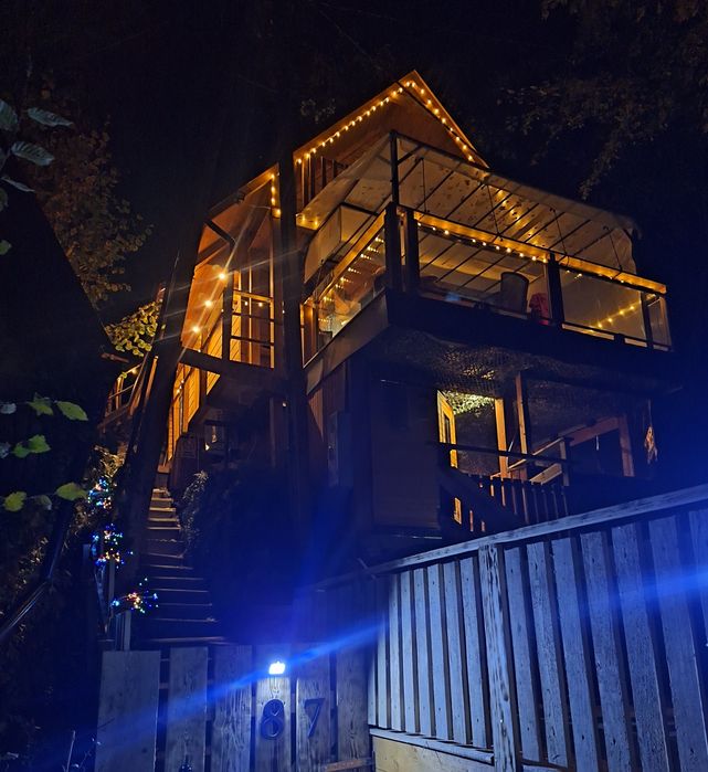 Nowo wybudowane Domki nad Jeziorem w Górach 50 m do wody z jacuzzi