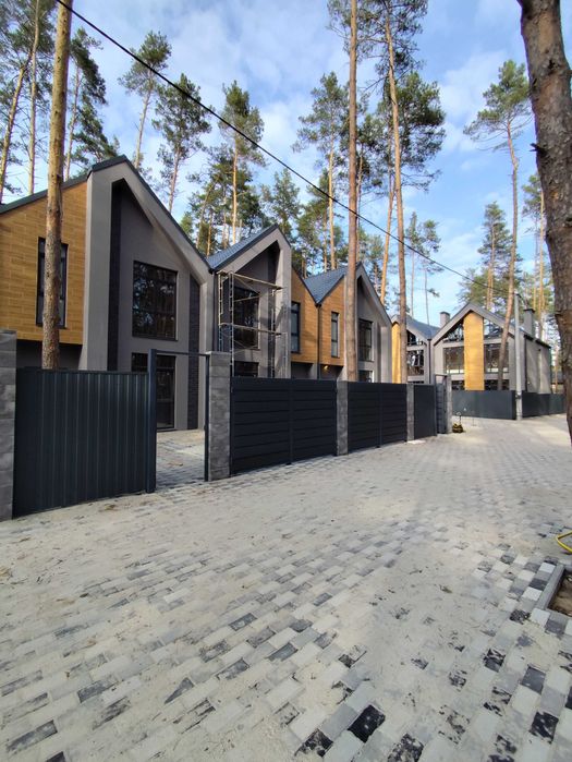 Продаж якісного Таунхаусу в районі Тоскани Гриль