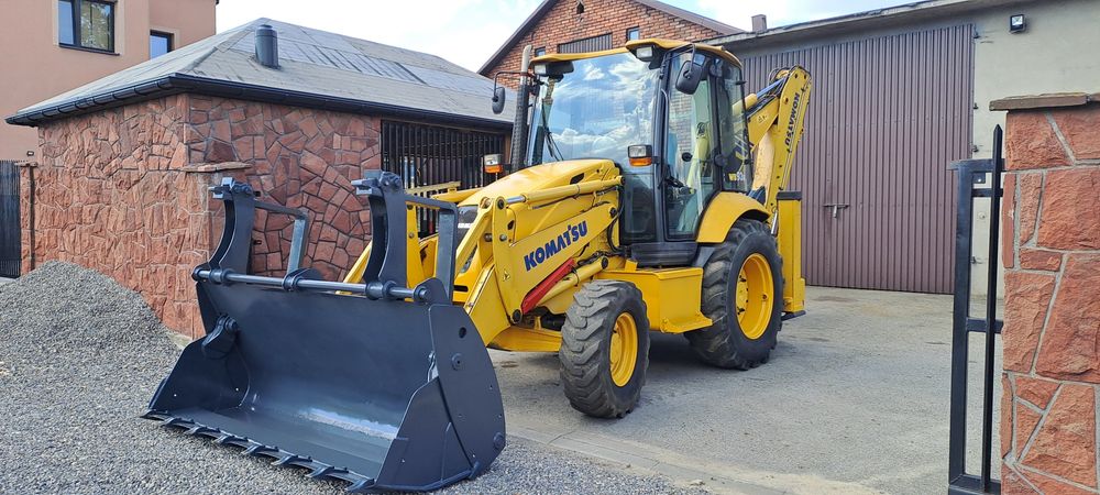 Koparko-ładowarka Komatsu WB93R-5 2006r. Nie cat 428, nie 3cx