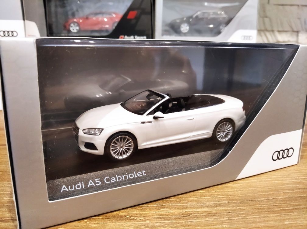 1:43 Spark Audi A5 Cabriolet model