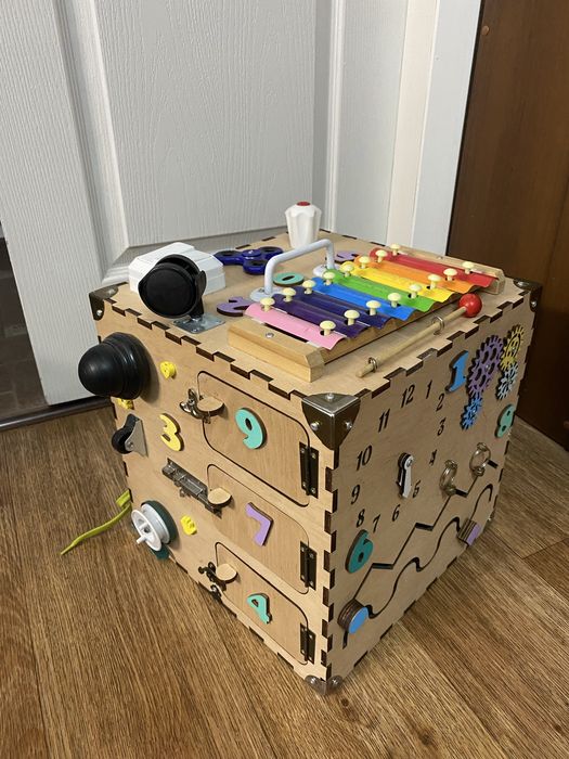 Бізікуб в чудовому стані