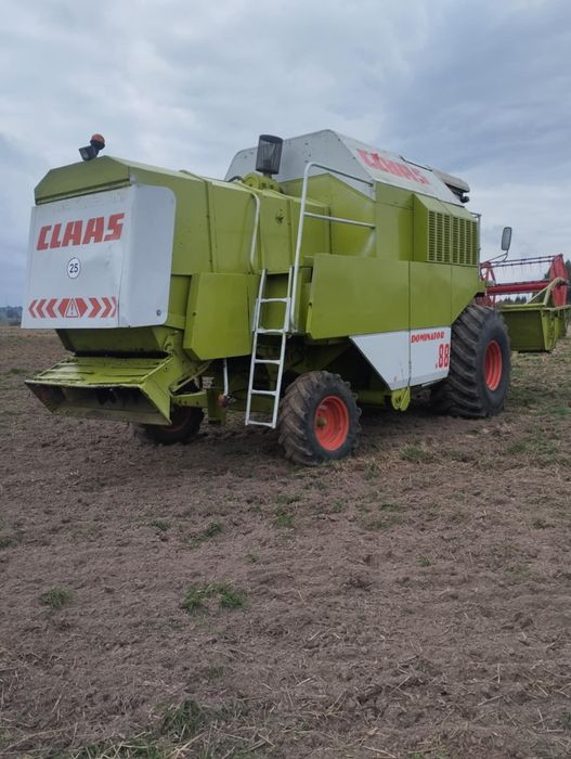 Claas Dominator 88s