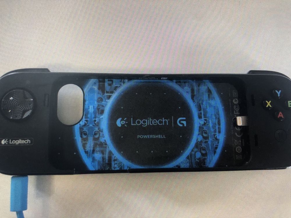 Kontroler Logitech Powerschell iphone 5S