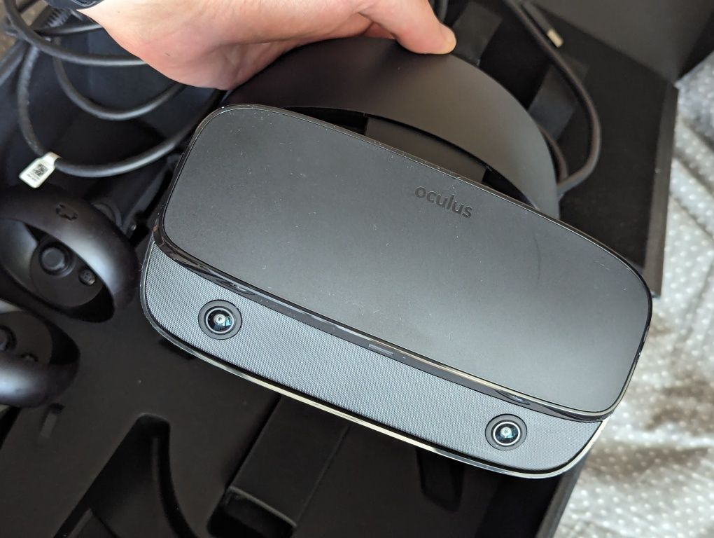 Окуляри віртуальної реальності Oculus Rift S