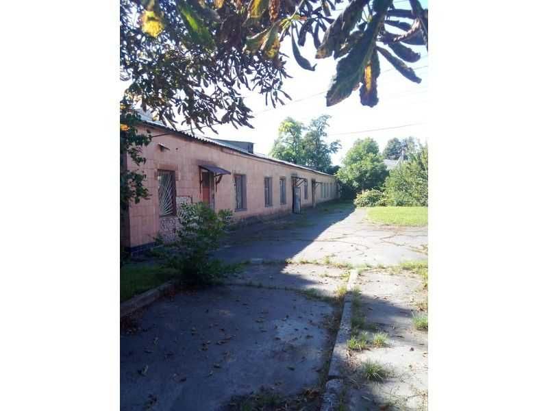 Продається адміністративний будинок у центрі Лубен