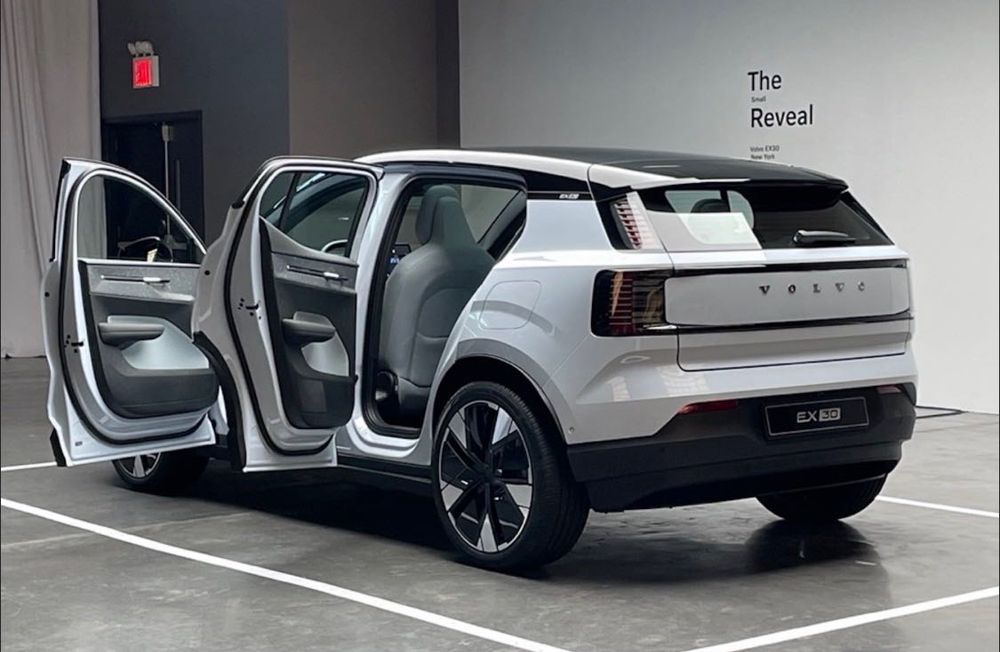 VOLVO EX30 Motor extended range under warranty