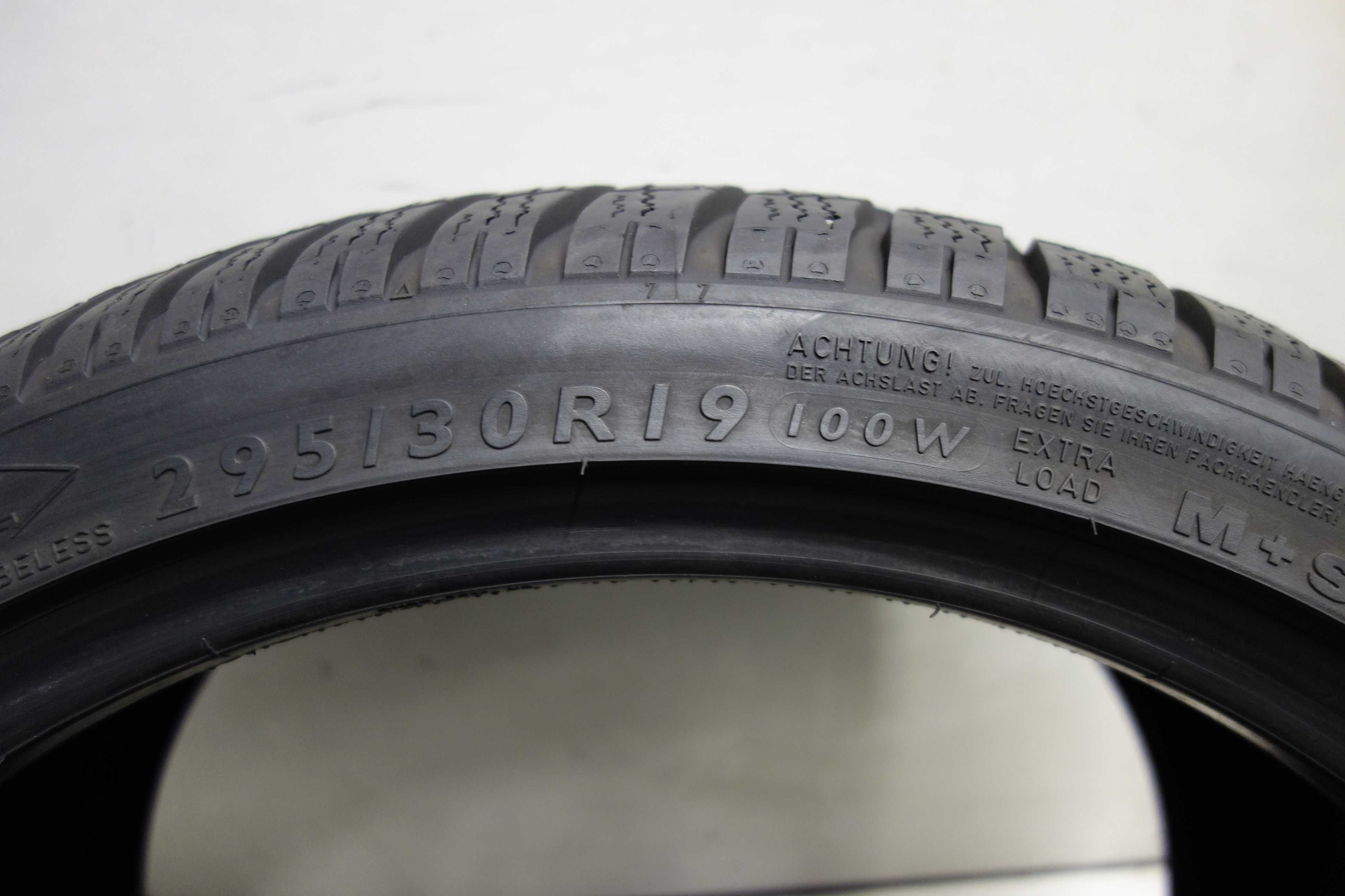 295/30/19 DUNLOP SP Winter Sport 3D RO1 XL Zima