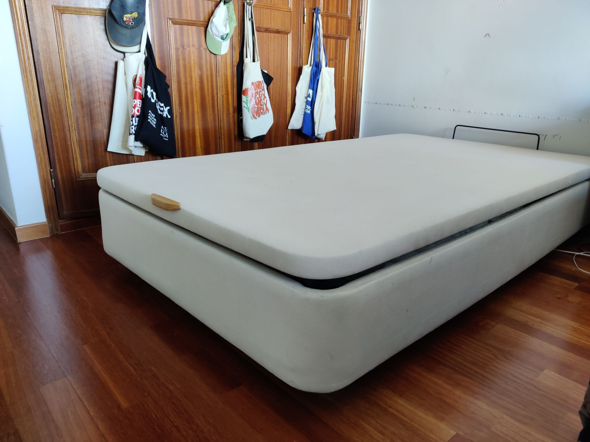 Colchão e Cama Molaflex