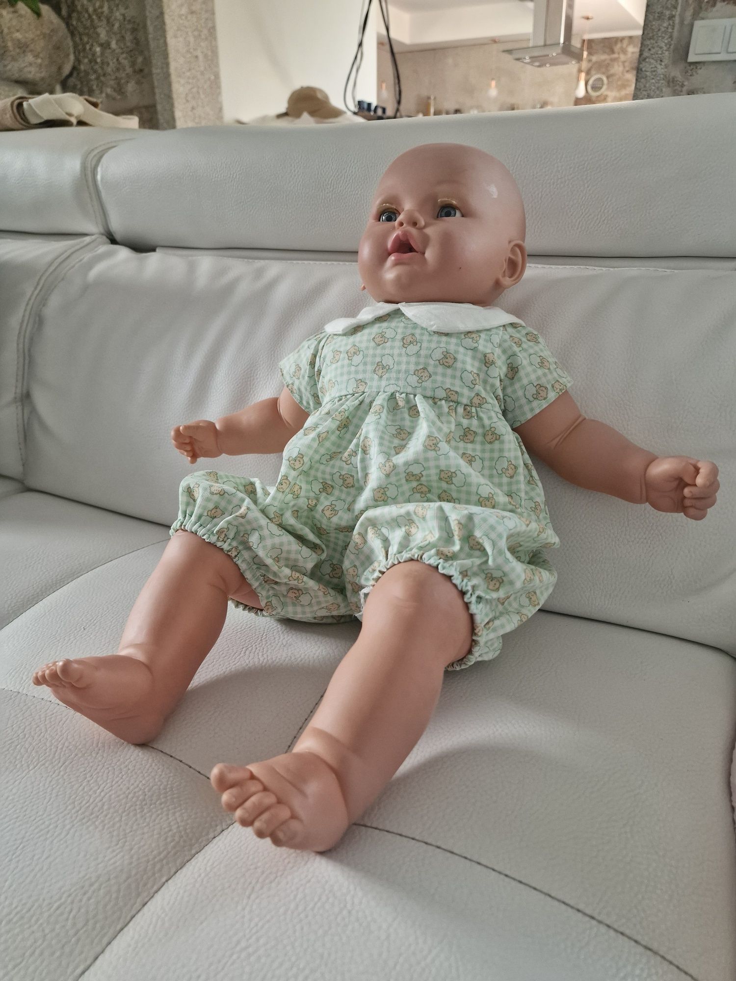 Boneca grande   de borracha