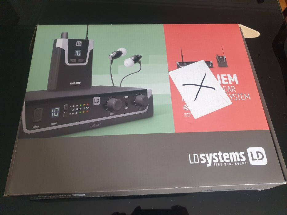 In ears LD Systam com phones