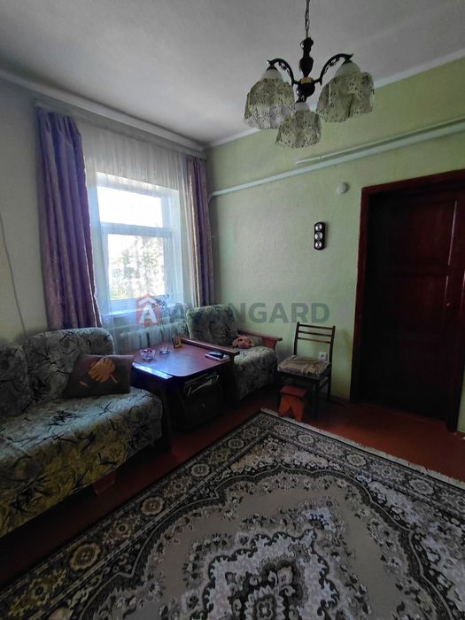 Продам будинок з якісним ремонтом, Комунарський район