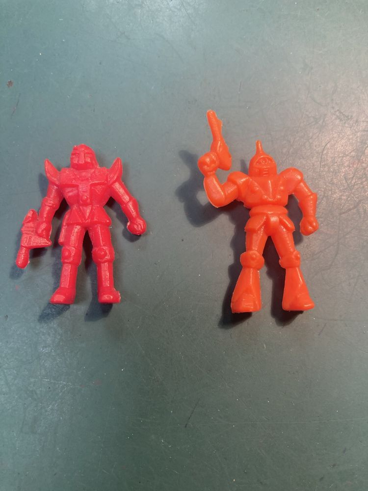 Brinquedo Figuras Dunkin, Starship, He-Man e TMNT