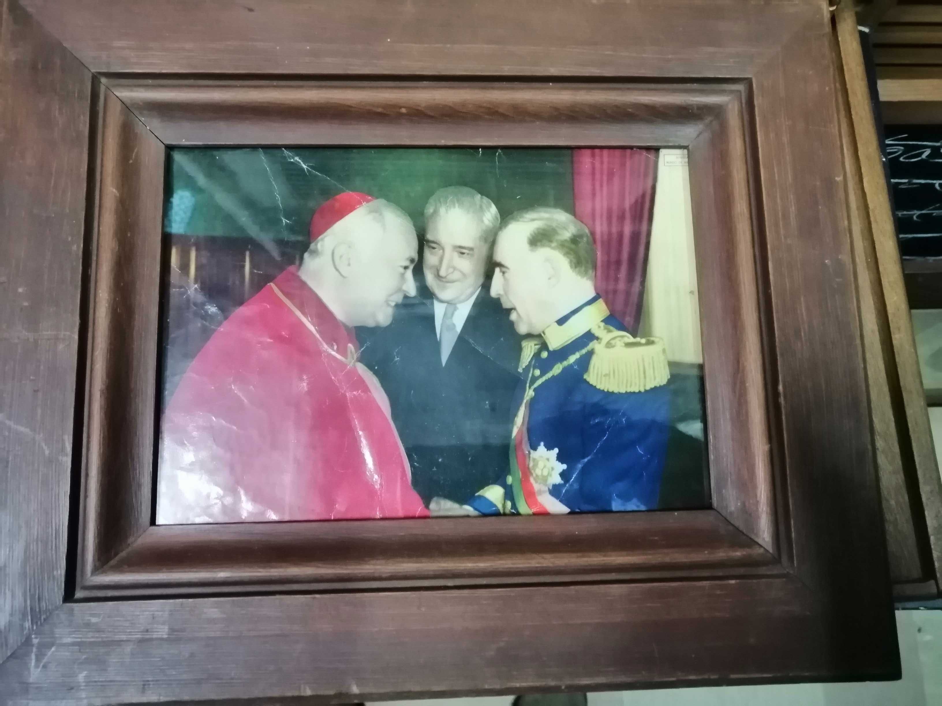 Cerejeira, Craveiro e Salazar - 2x separatas anos 50 em Molduras