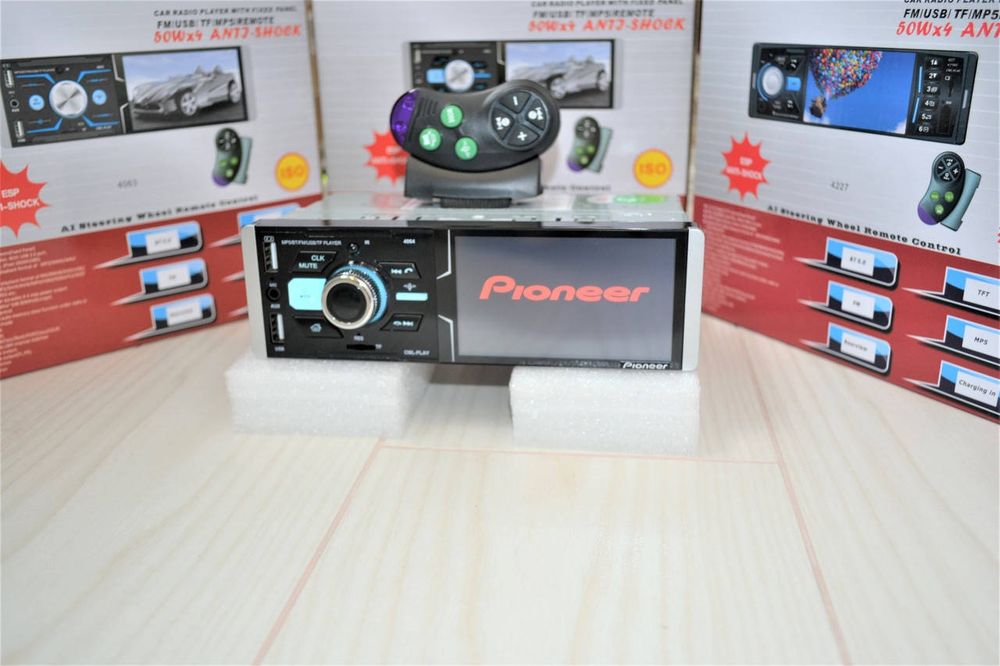 Новая автомагнитола