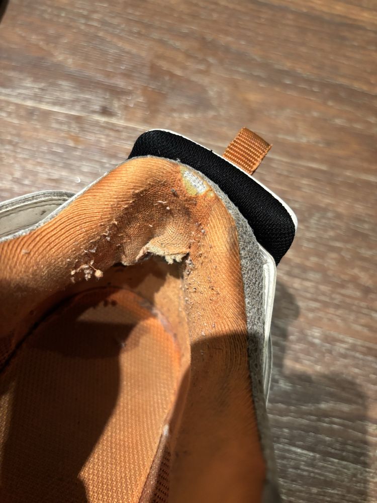 Balenciaga track 1