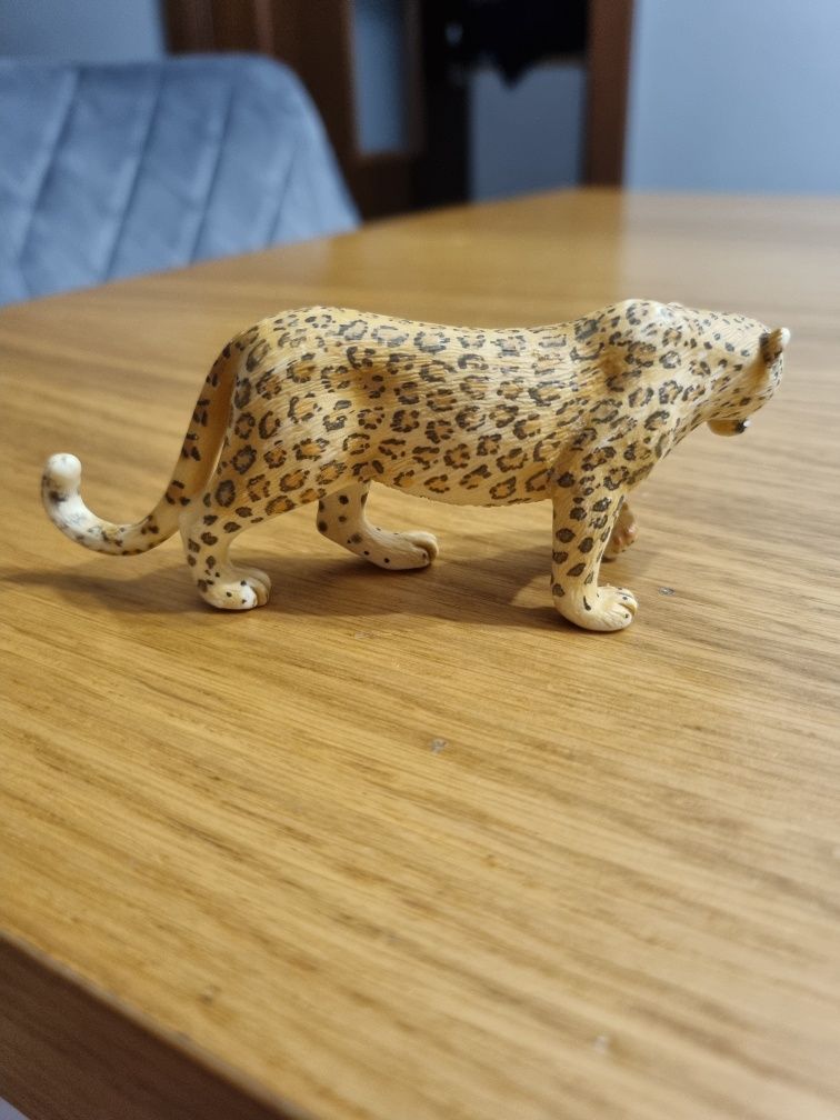 Figurka schleich