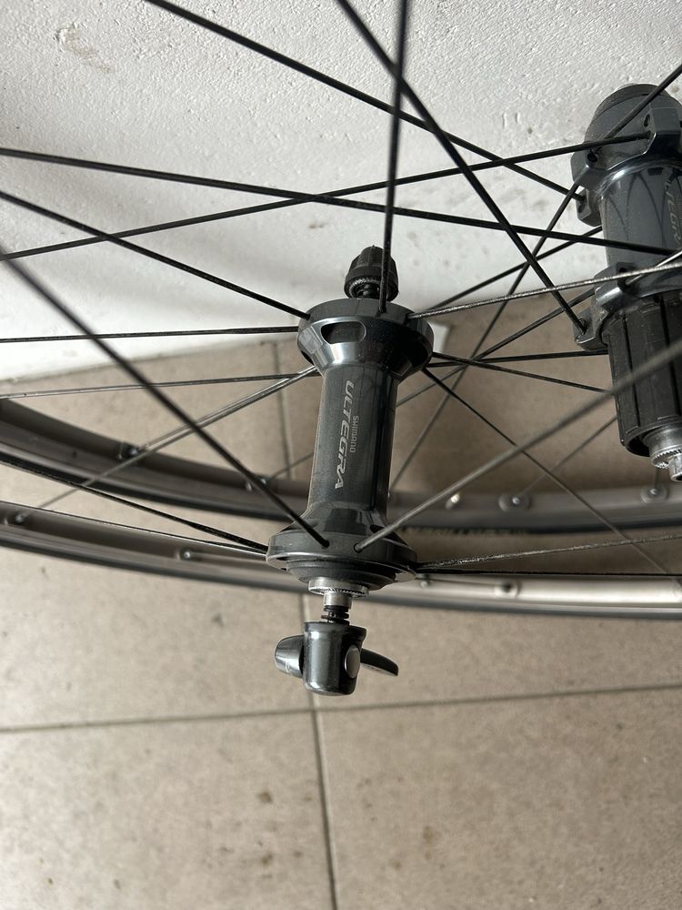 Koła Shimano Ultegra WH-6800