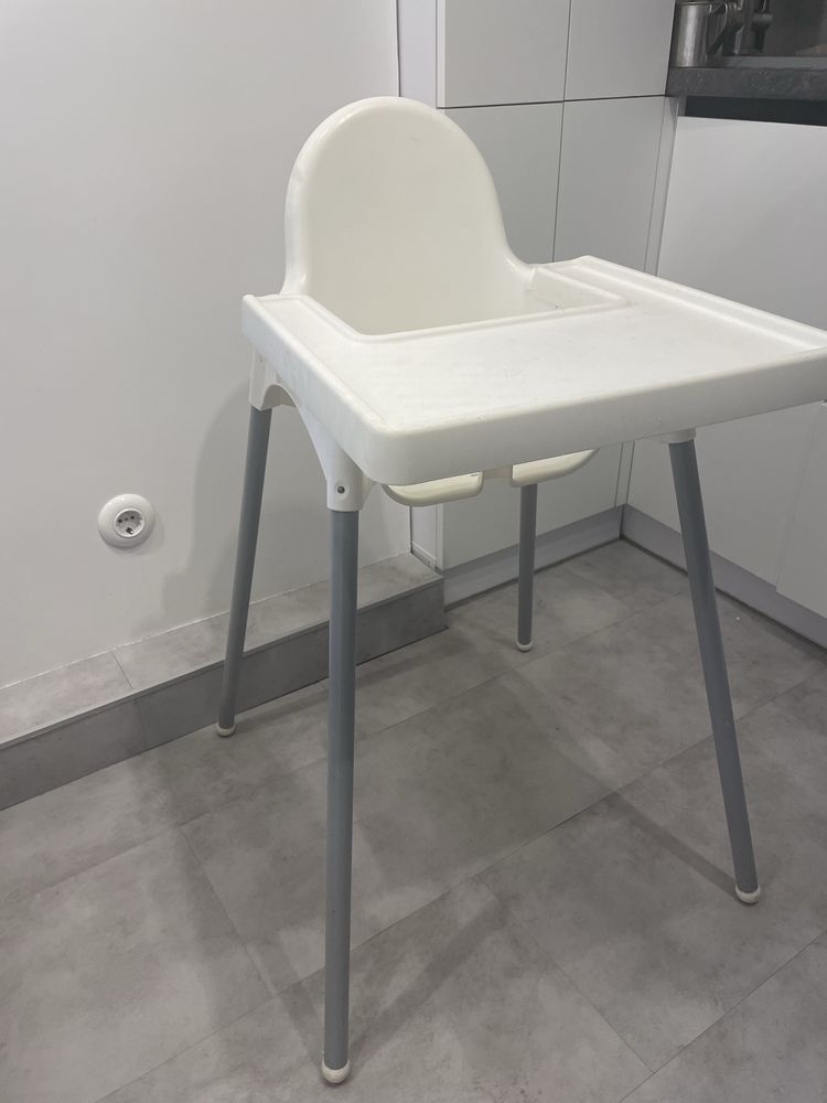Годувальне крісло для малюка ikea
