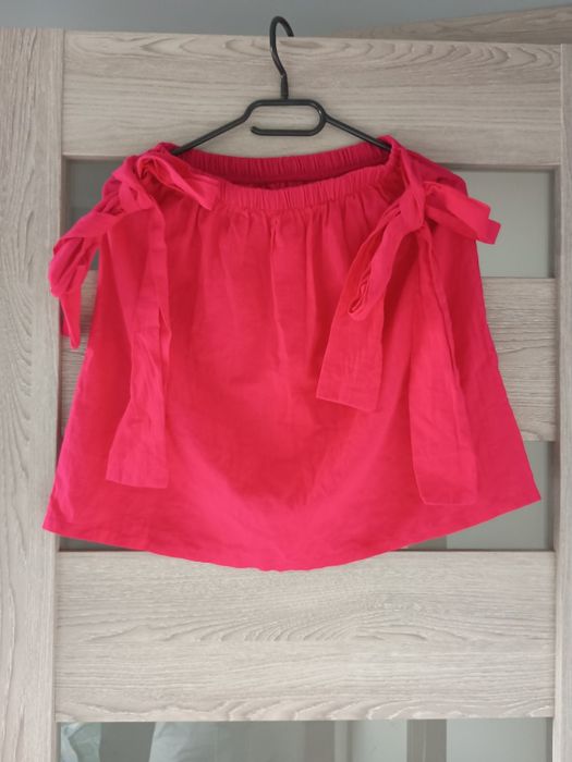 Spódnica z wiązaniami kokardkami