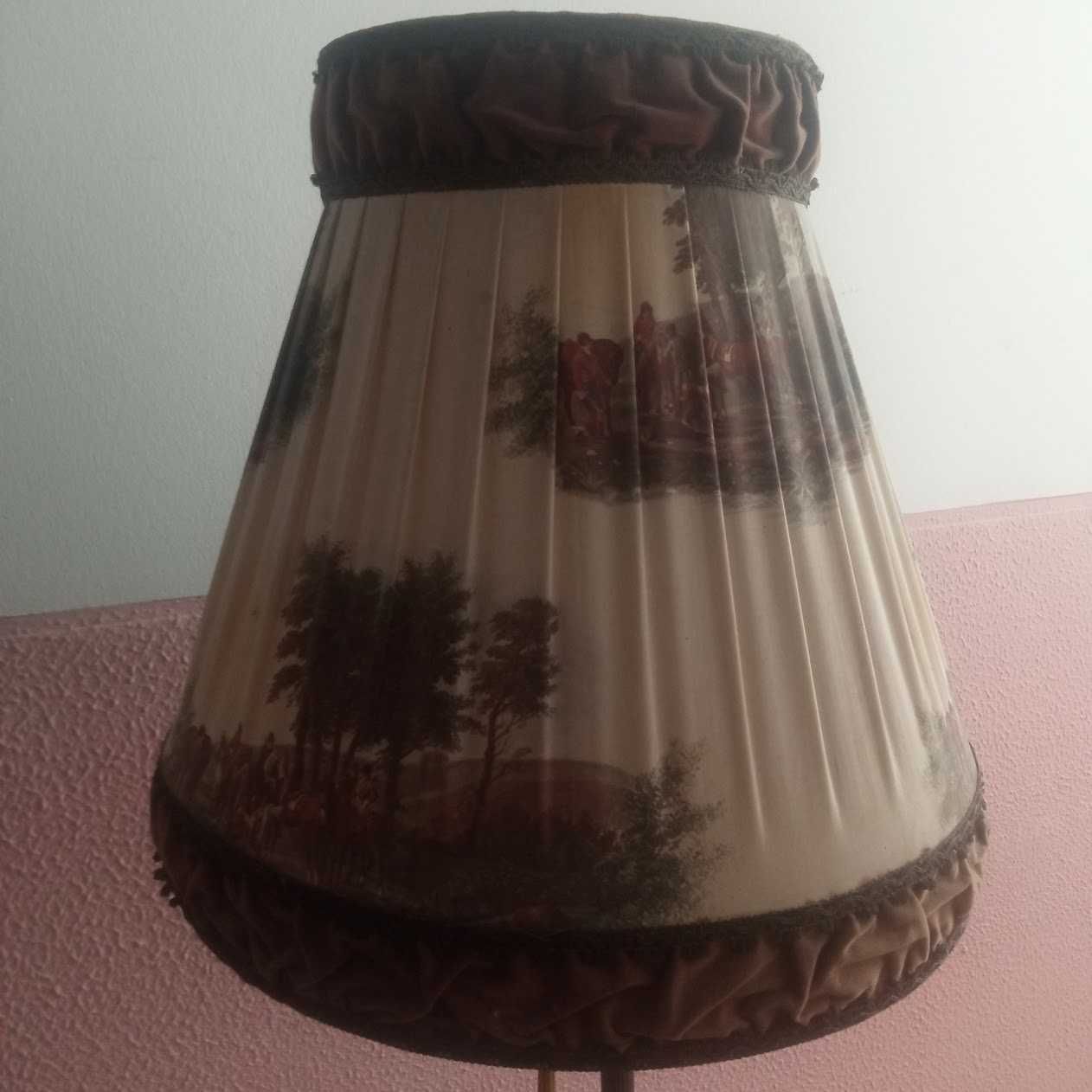 Candeeiro alto, Vintage, com pé em bronze
