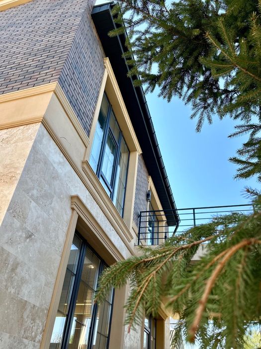 Будинок на вул. Толбухіна