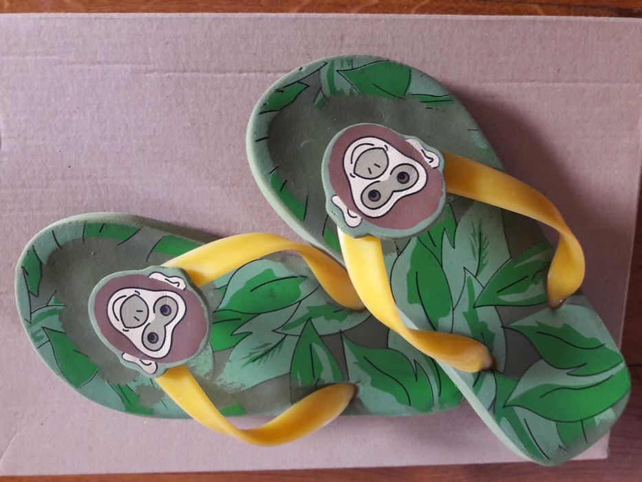 Wygodne japonki z małpką r 29/30