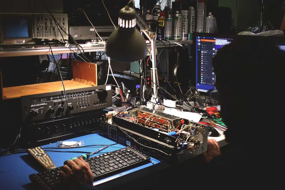 Naprawa urządzeń elektronicznych, Audio, RTV, Warszawa i cała Polska