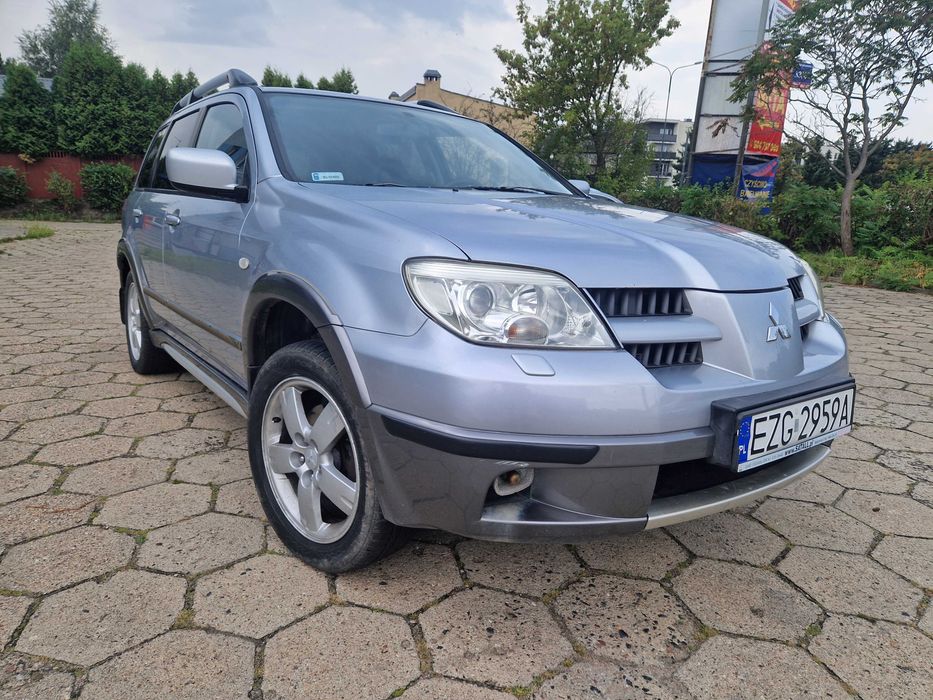 Mitsubishi Outlander 2.4 gaz do 2031 skóra, klima