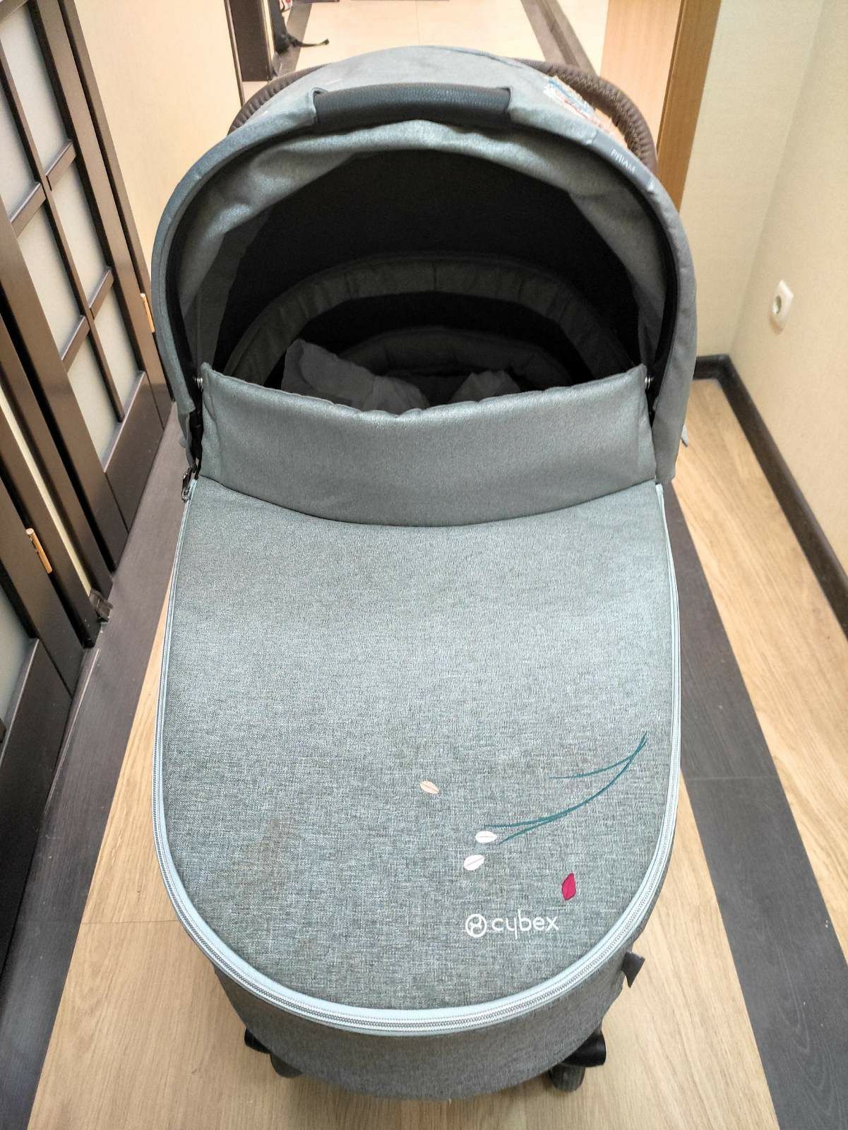 Коляска-Cybex Priam Koi/Chrome Brown ,2в1.