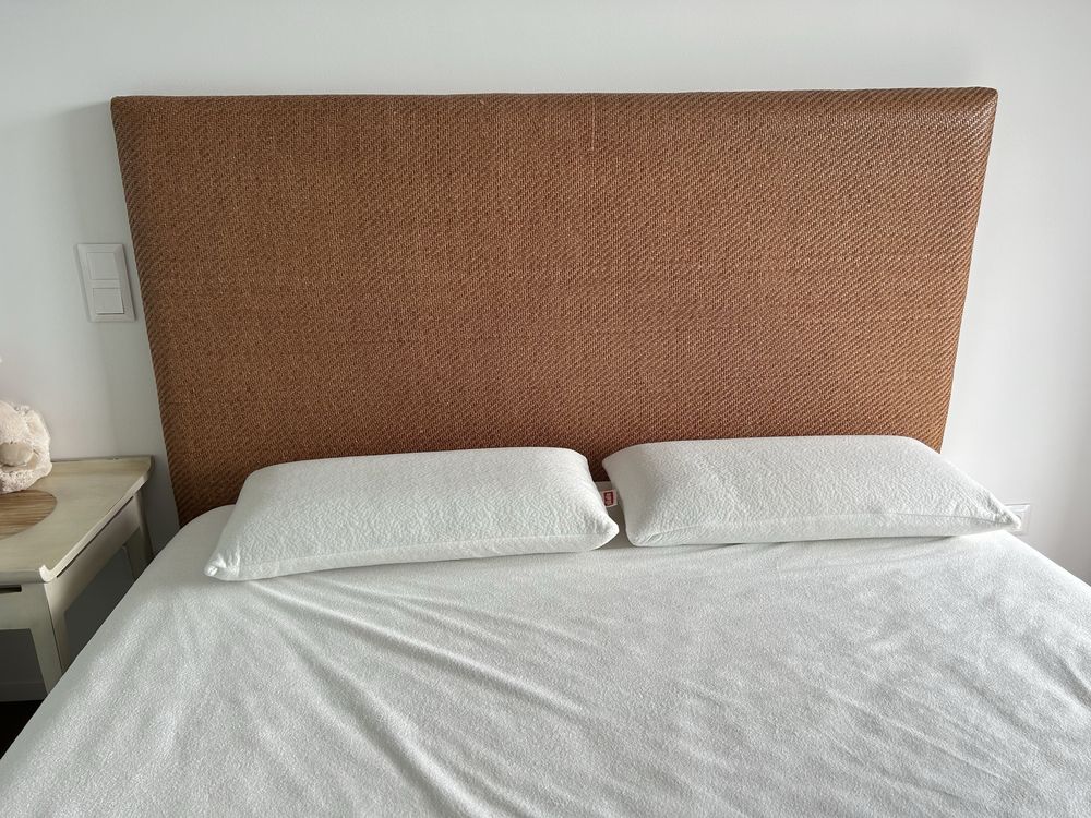 Cama de Casal Completa (c/ colchão)