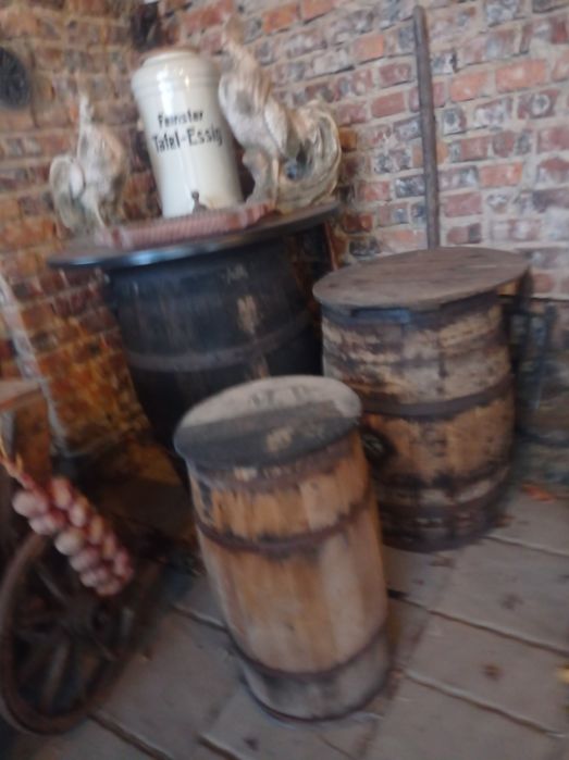 Beczka drewniana zabytkowa