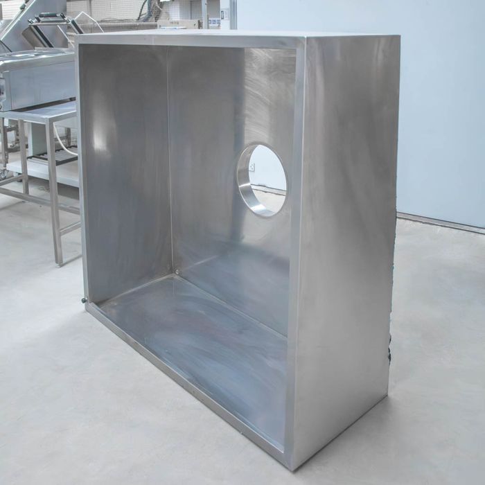Okap gastronomiczny skrzyniowy 140x130x50 cm stal nierdzewna