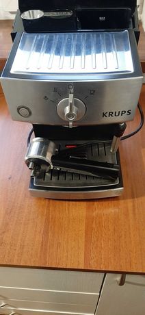 Кофеварка эспрессо KRUPS XP 5220 капучино