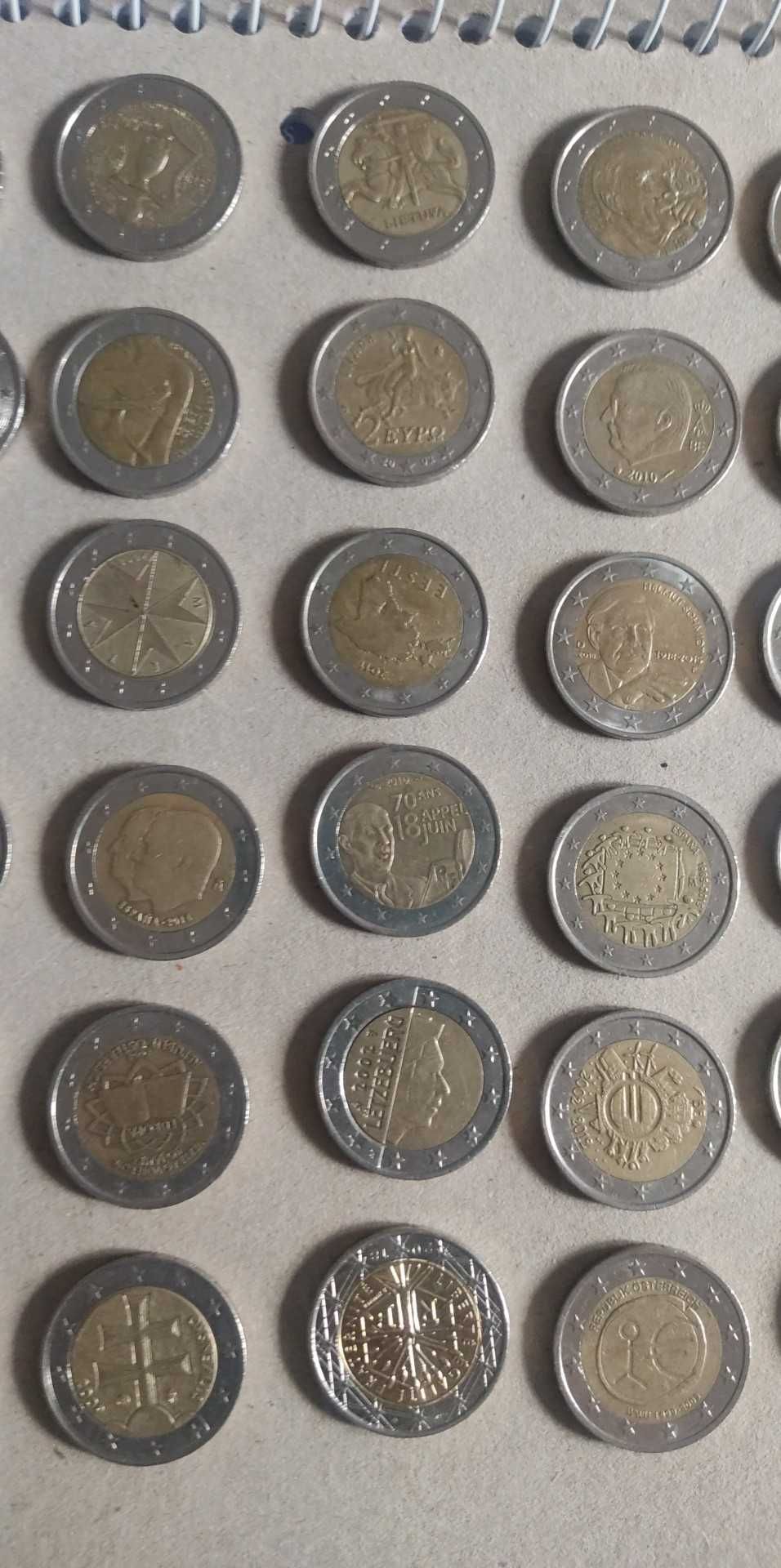 Moedas de dois euros todas diferentes