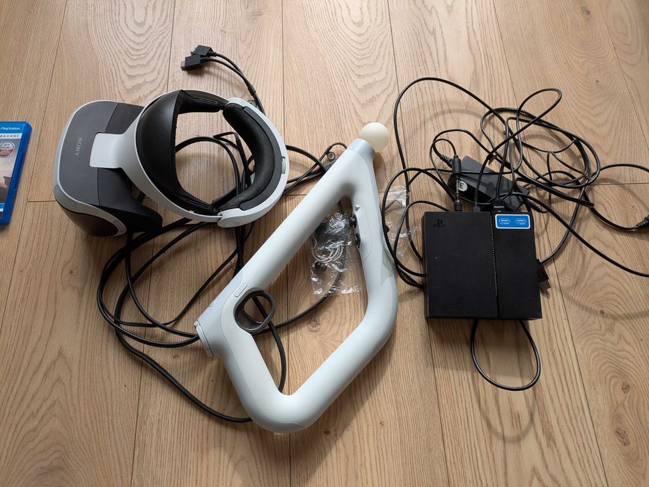 Zestaw VR V1 do PS4 pro + 3 gry