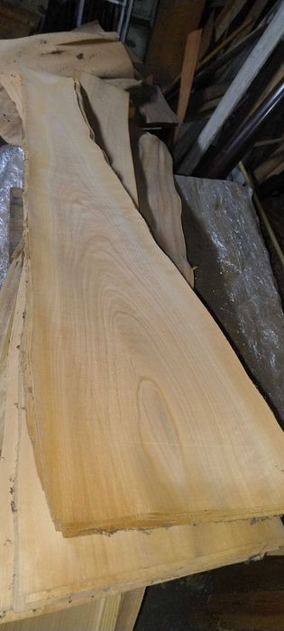 fornir ,okleina , orzech włoski, czereśnia, dąb, mahoń