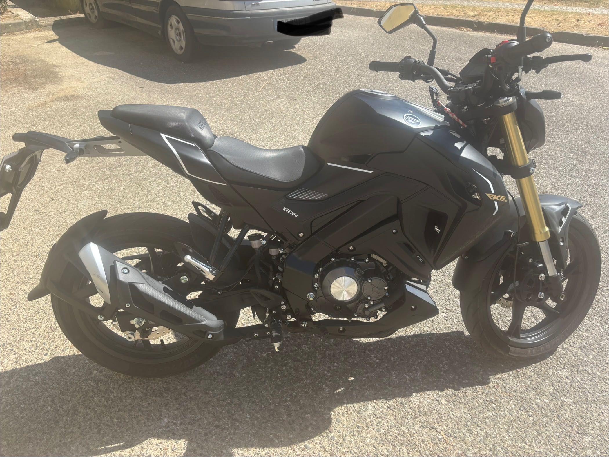 Mota 125  Rkf Poucos kms