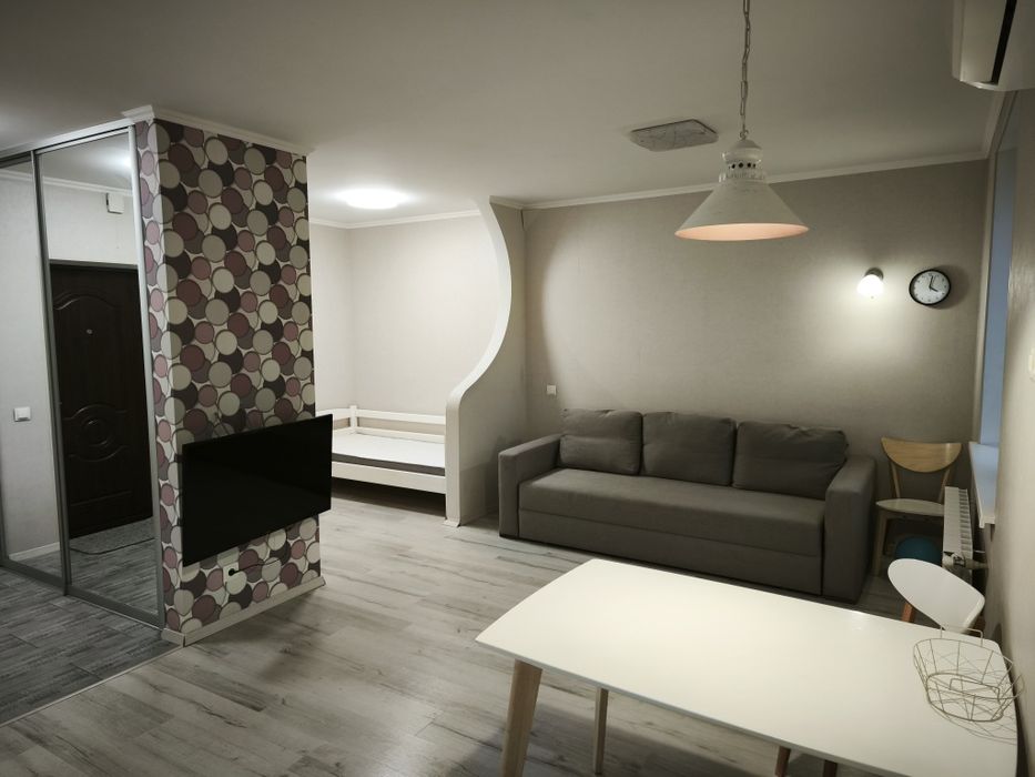 Оренда однокімнатної студії на ЖК Фавориті