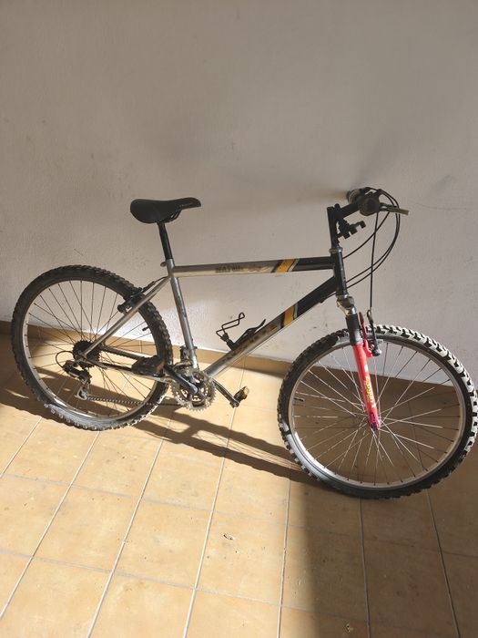 Bicicleta usada .  . .