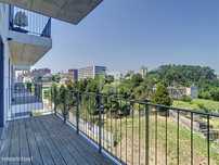 Apartamento T2, Antas Green com varanda e garagem