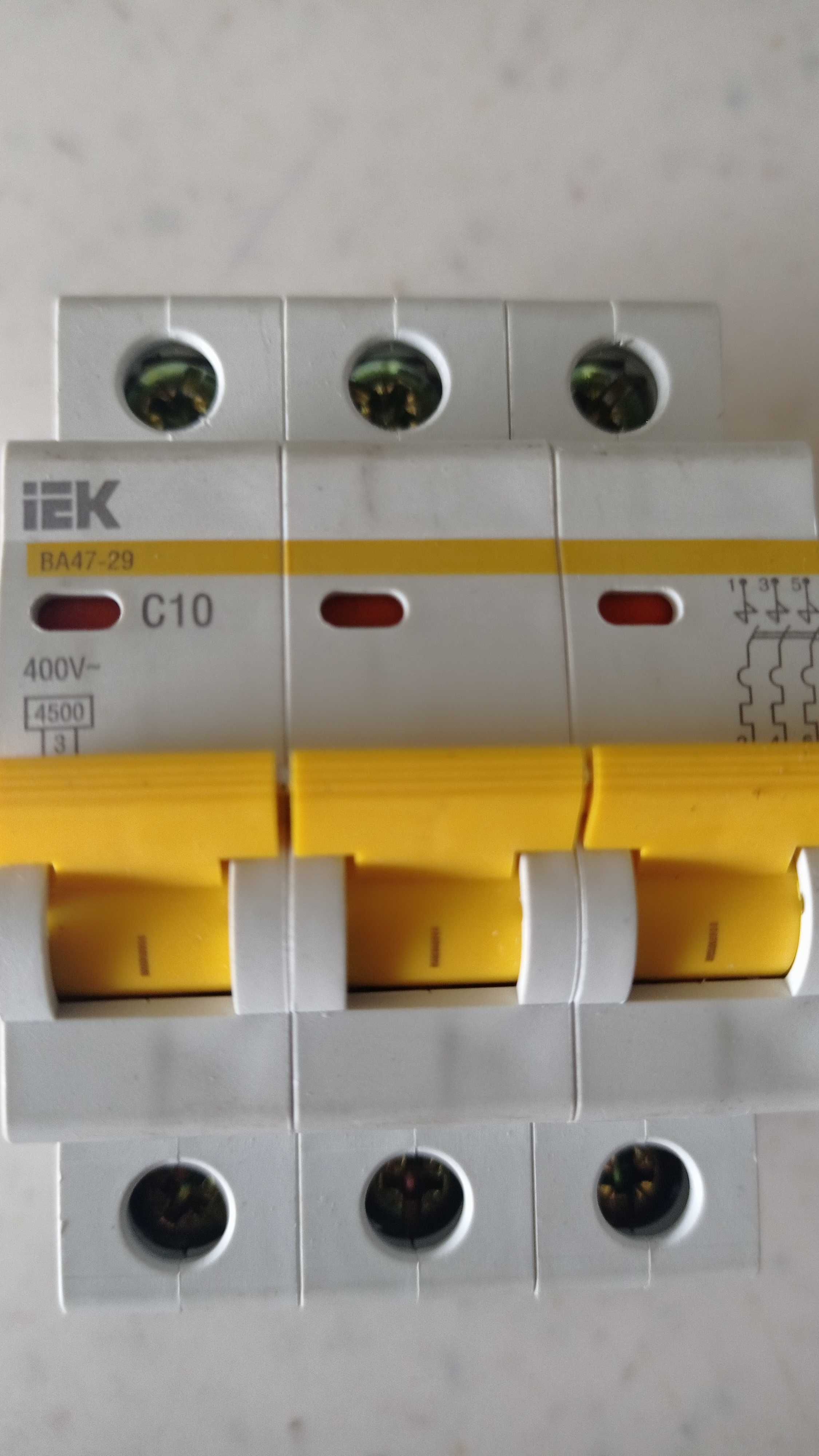 Автоматический выключатель 3-фазный ABB SH203 32 Ам