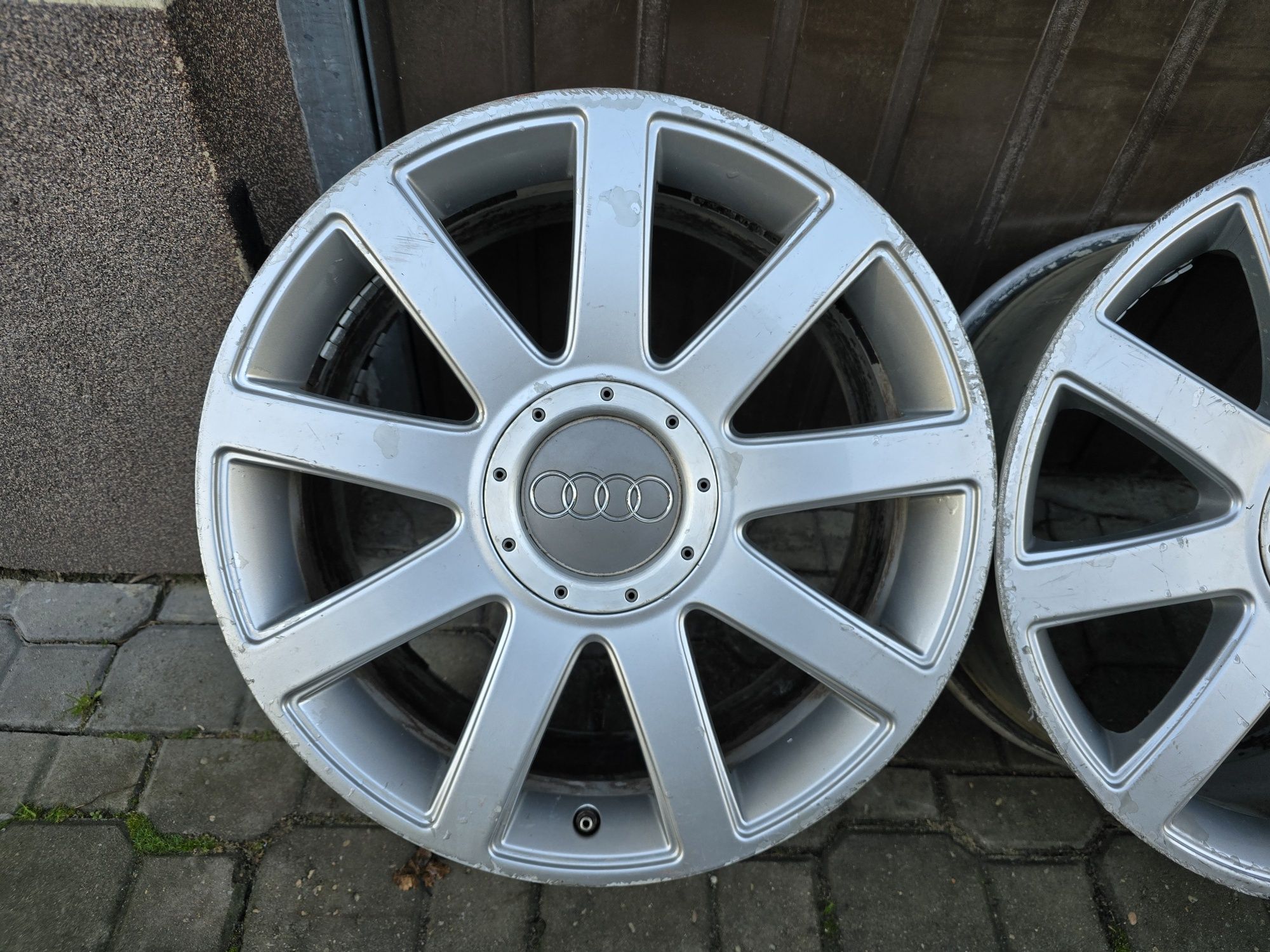 Felgi aluminiowe 18" Audi A8 S-line 5x112 A4 A3 A6 TT