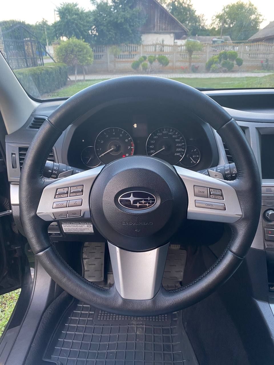 Продам Subaru Outback 2011