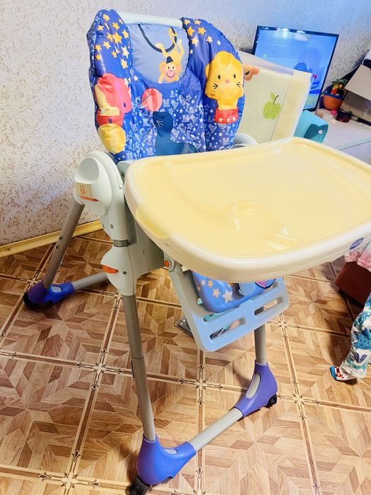 Дитячий стілець для годуванняя Chicco Polly